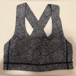 Vintage LuluLemon XS patterned sports bra NWOT